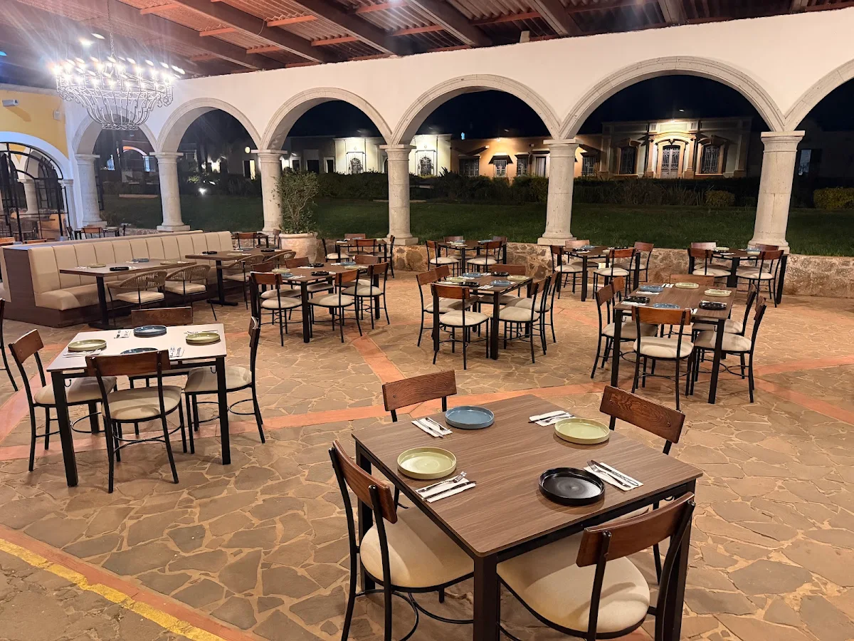 La Muralla Restaurante