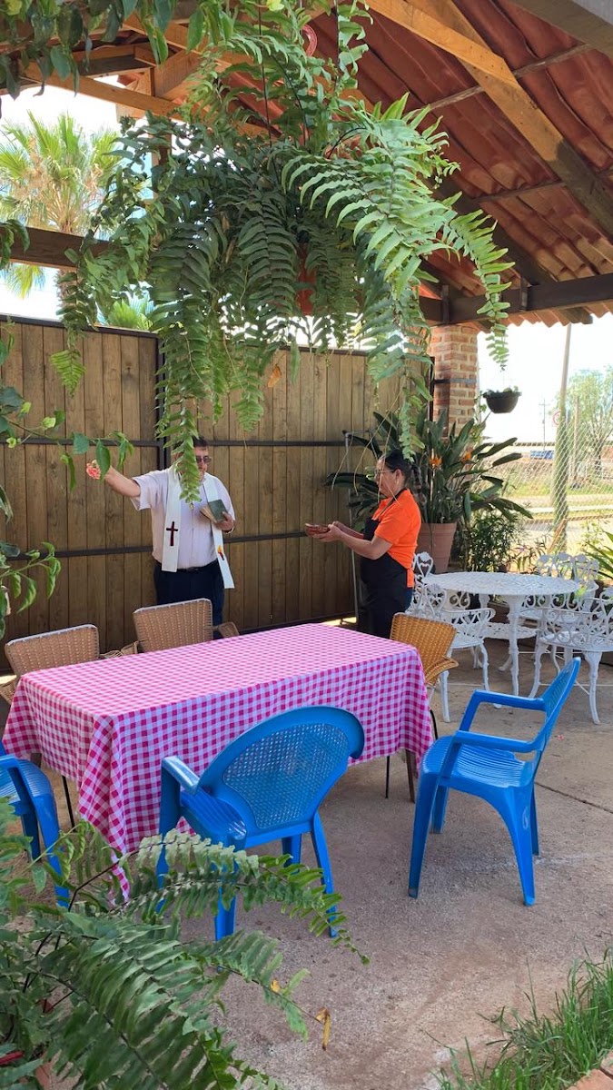 DON CHILAQUIL- desayunador