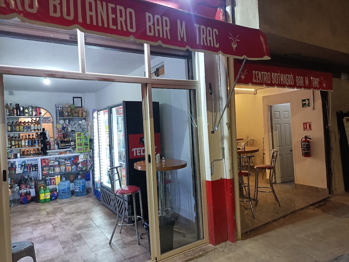 Centro Botanero Bar M Trac