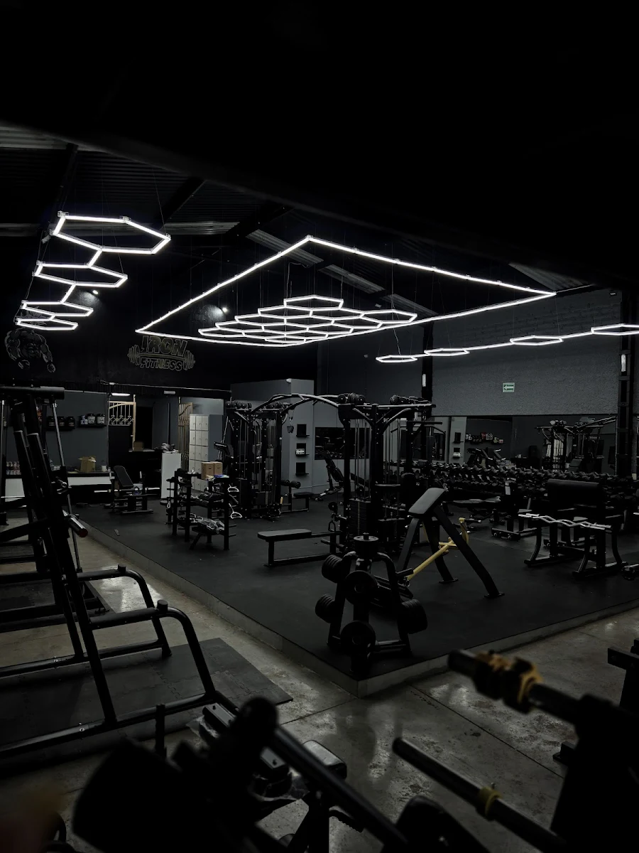 IRON FITNESS GYM