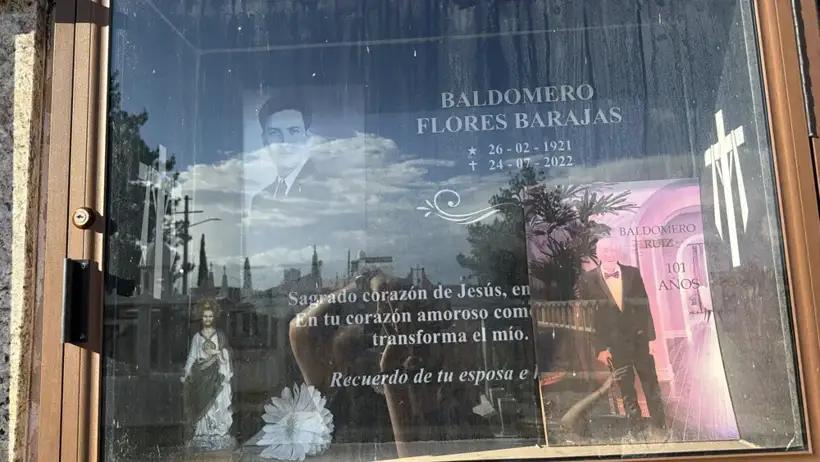 Photo of marker: BALDOMERO FLORES BARAJAS