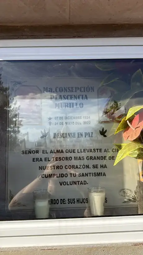 Photo of marker: Ma.CONSEPCIÓN PLASCENCIA MURILLO