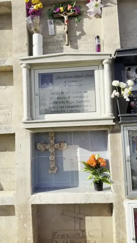 Photo of marker: José Asuncion Delgado Zavala