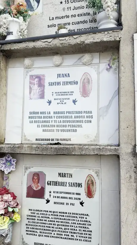 Photo of marker: JUANA SANTOS ZERMEÑO