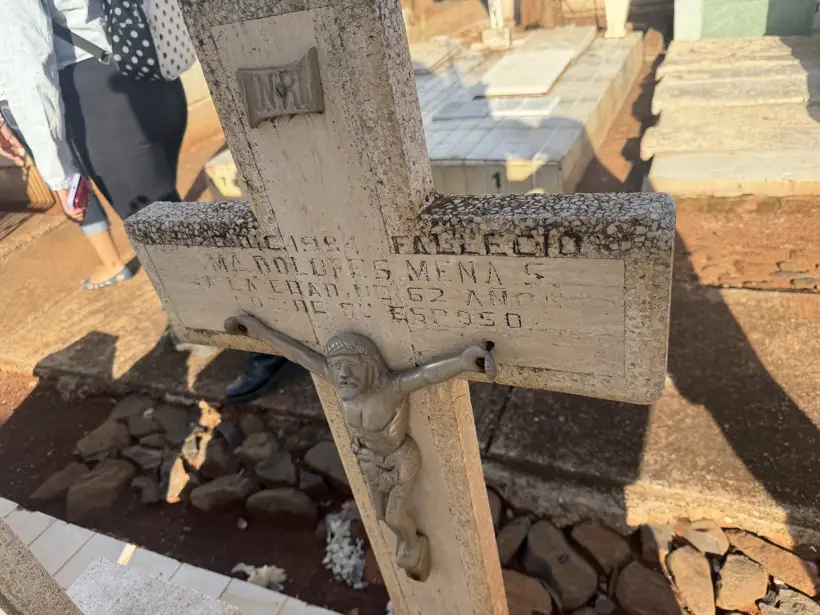 Photo of marker: Ma. Dolores Mena S.